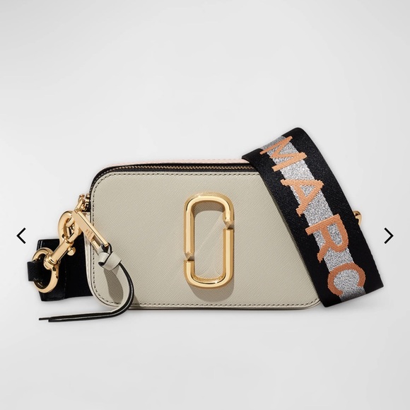 Marc Jacobs Handbags - Marc Jacobs Snapshot bag